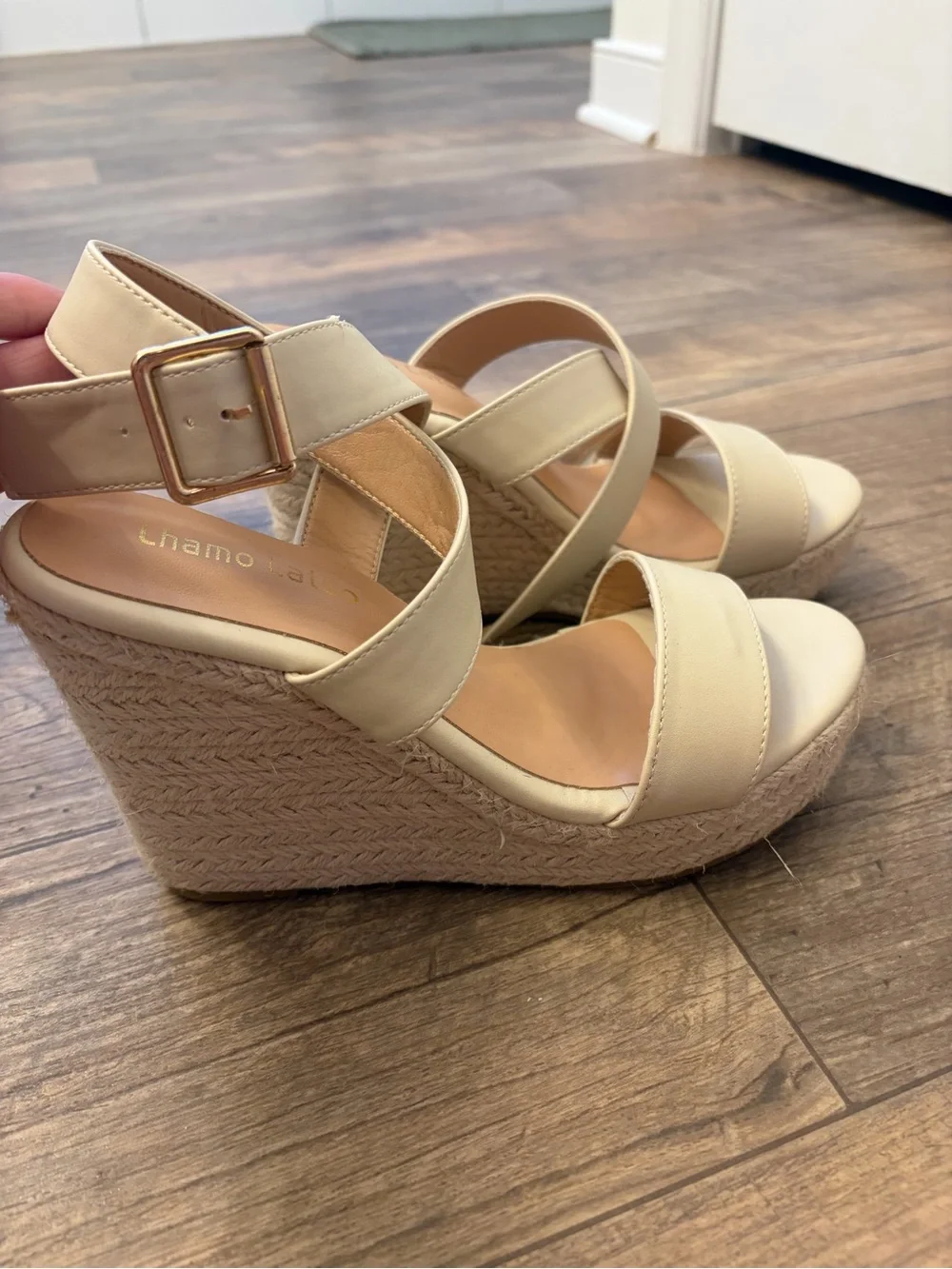 Lhamo Latso Wedge Heel